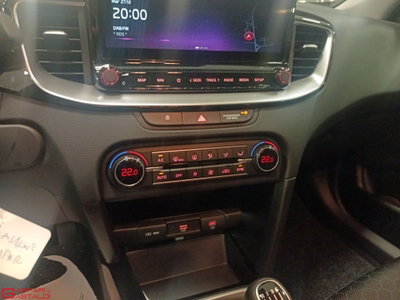 Kia XCeed 1.0 t-gdi Gpl Business (12)