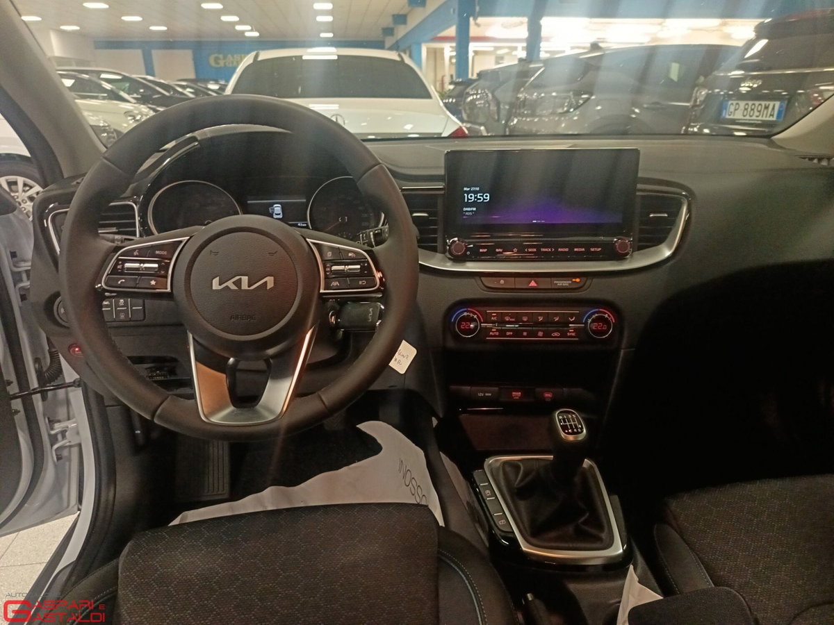 Kia XCeed 1.0 t-gdi Gpl Business (8)