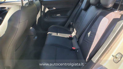 Jeep Avenger 1.2 turbo Altitude fwd 100cv (8)