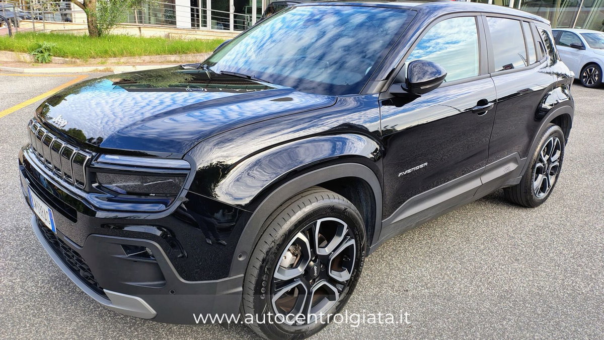 Jeep Avenger 1.2 turbo e-hybrid mhev Summit fwd 110cv edct6