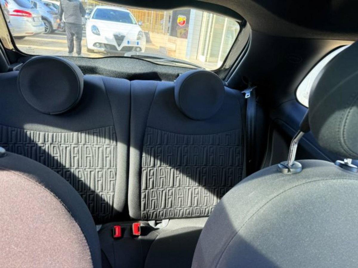 Fiat 500 Cabrio 1.0 Hybrid Club (15)
