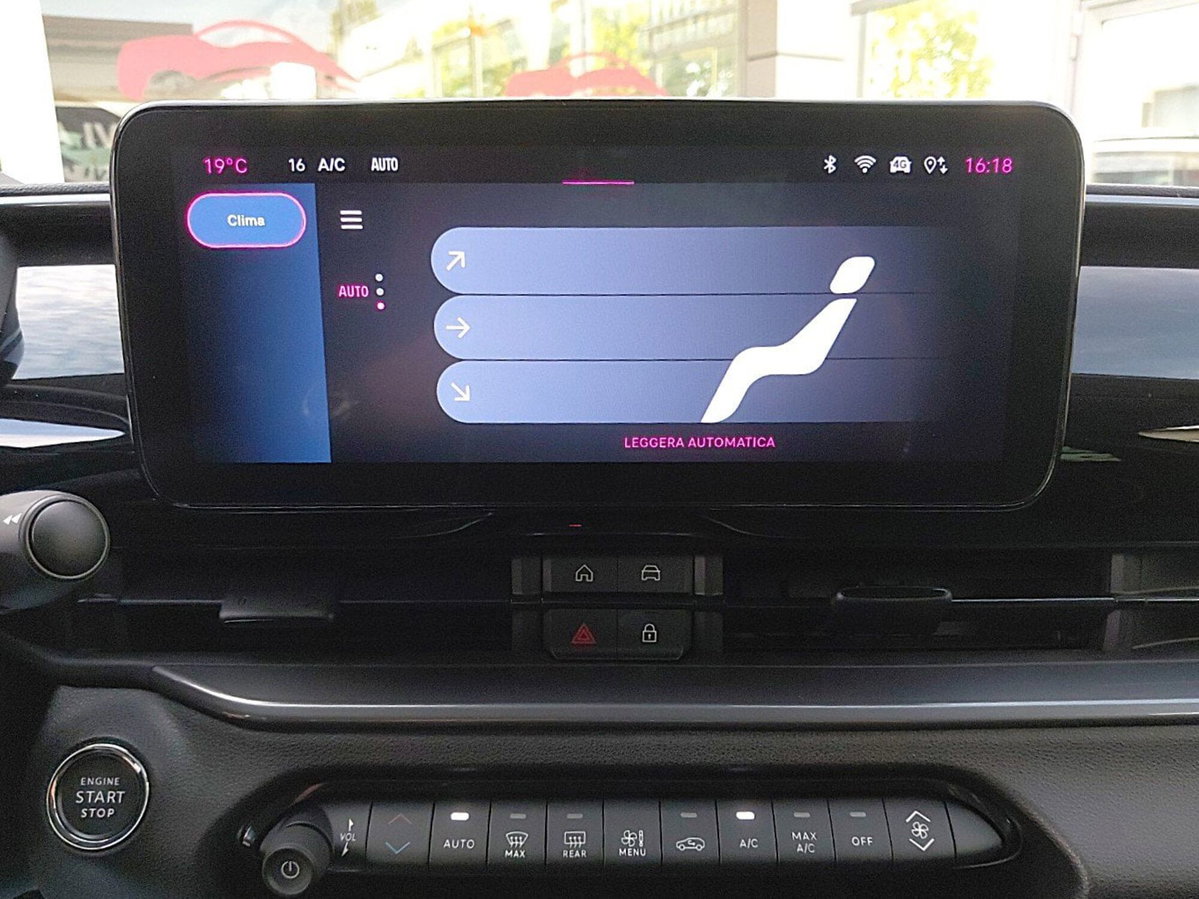 Fiat 600 1.2 hybrid 145cv auto (17)