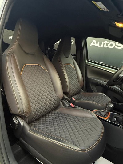 Toyota Aygo X 1.0 VVT-i 72 CV 5 porte Limited S-CVT (8)