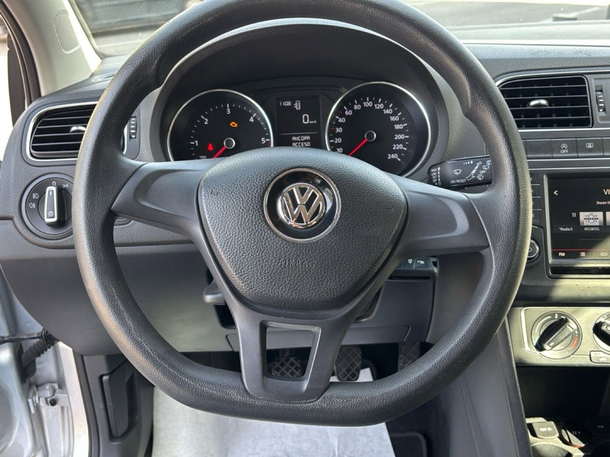 Volkswagen Polo 1.4 TDI 5p. Trendline BlueMotion Technology (10)