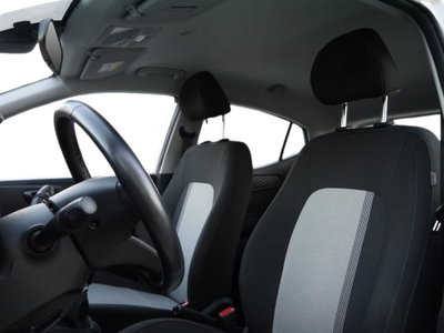 Hyundai i10 1.0 MPI con Ecopack Advanced (9)
