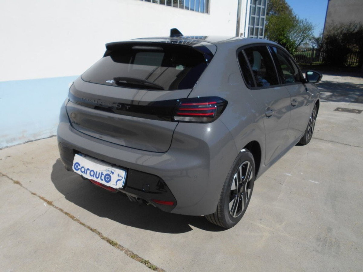 Peugeot 208 PureTech 100 Stop&Start 5 porte Allure (8)