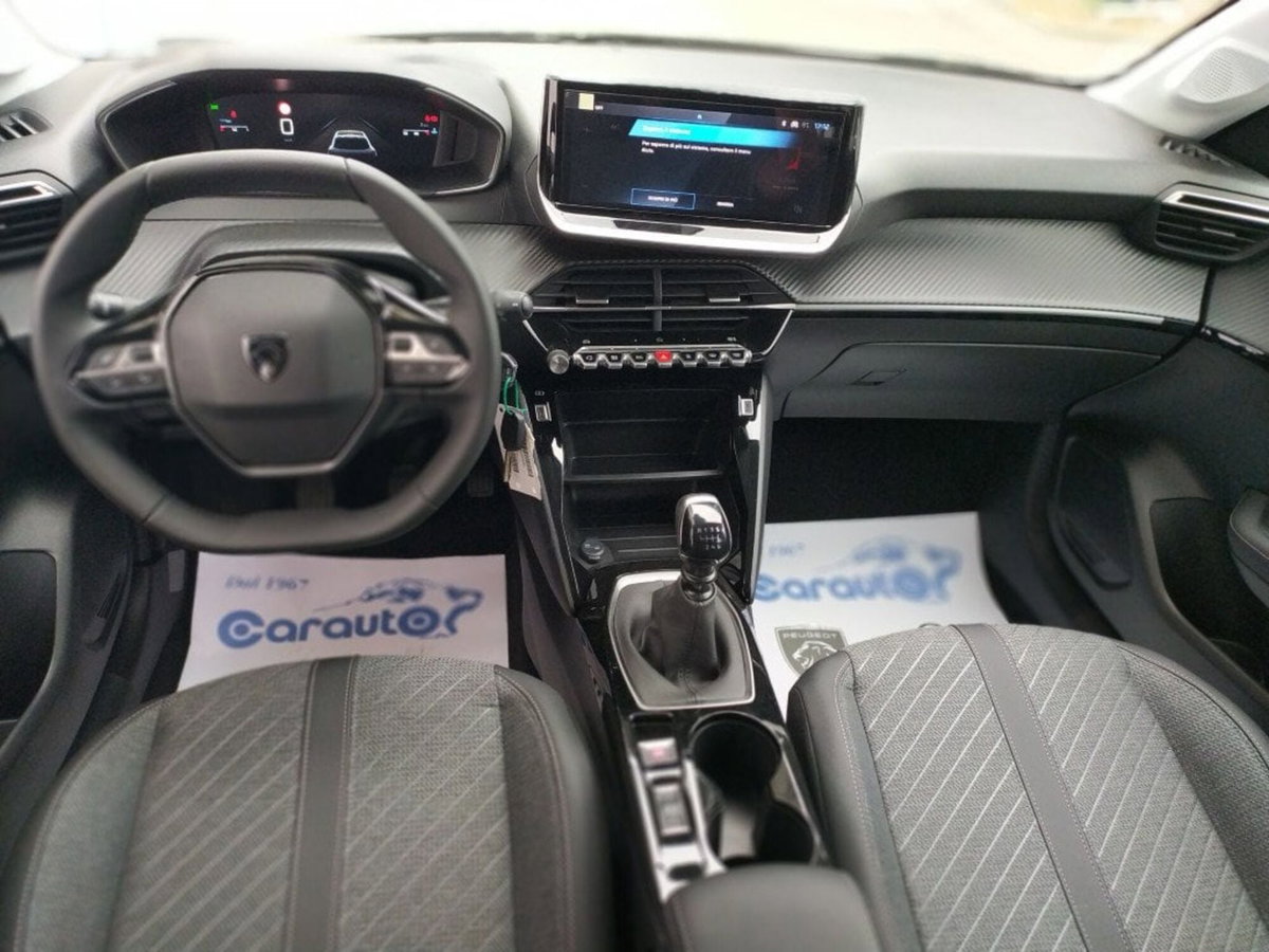 Peugeot 208 PureTech 100 Stop&Start 5 porte Allure (8)