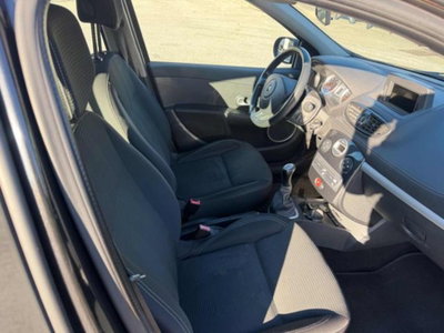 Renault Clio SporTour 1.5 dCi 90CV SporTour Luxe (10)