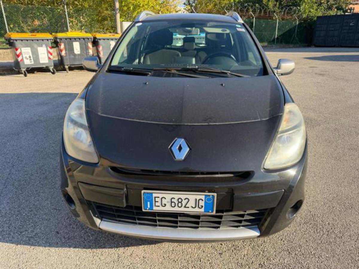 Renault Clio SporTour 1.5 dCi 90CV SporTour Luxe (19)