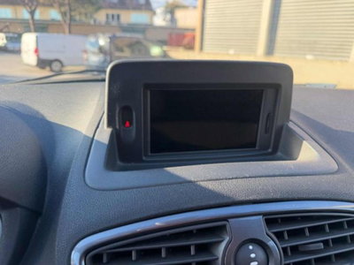 Renault Clio SporTour 1.5 dCi 90CV SporTour Luxe (6)