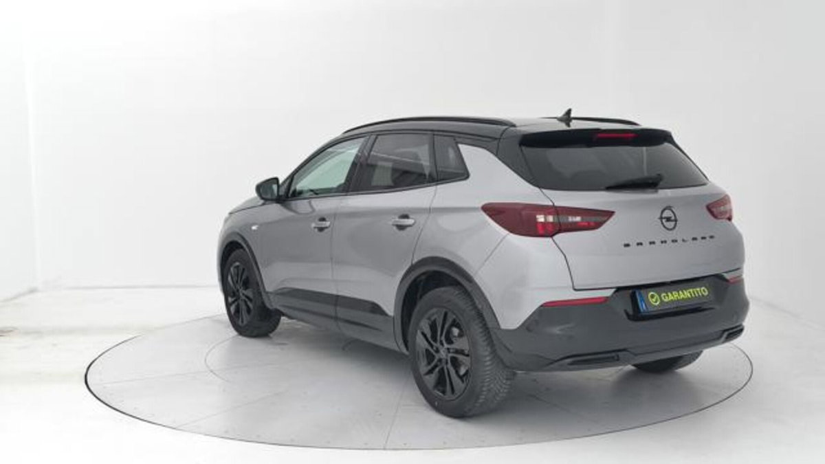 Opel Grandland 1.5 ecotec GS s&s 130cv at8 (3)