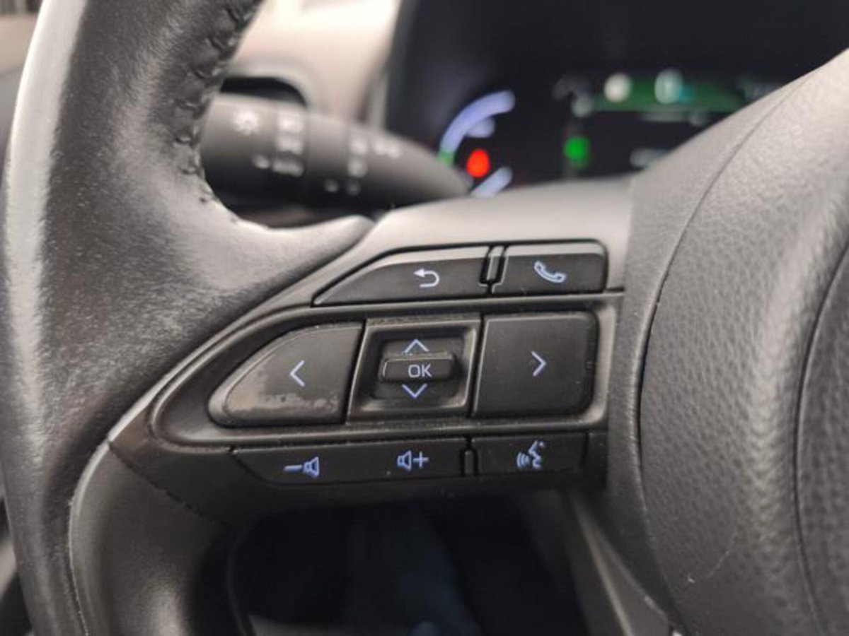 Toyota Yaris Cross 1.5h GR Sport Black Sky fwd 116cv e-cvt (14)