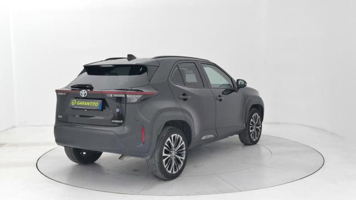 Toyota Yaris Cross 1.5h GR Sport Black Sky fwd 116cv e-cvt (5)