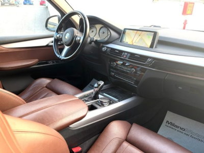 BMW X5 xDrive30d 258CV Luxury (11)