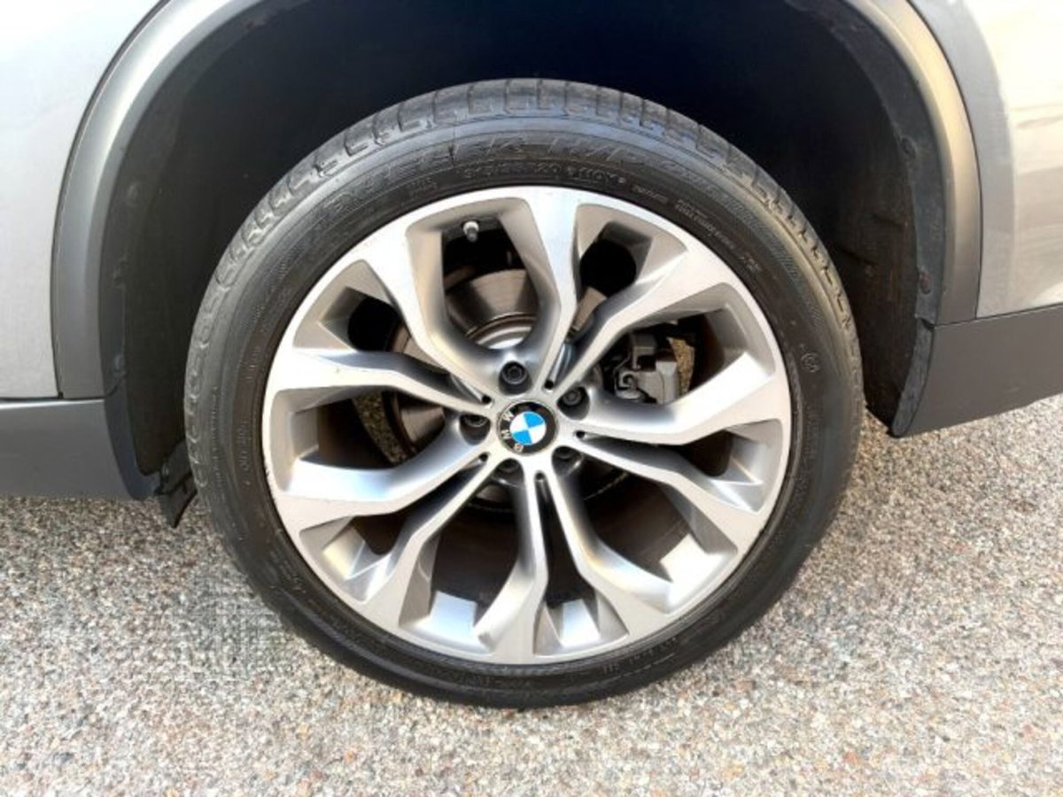 BMW X5 xDrive30d 258CV Luxury (8)