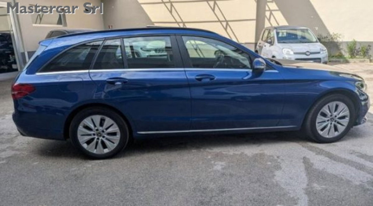 Mercedes-Benz Classe C Station Wagon 200 d Executive (6)