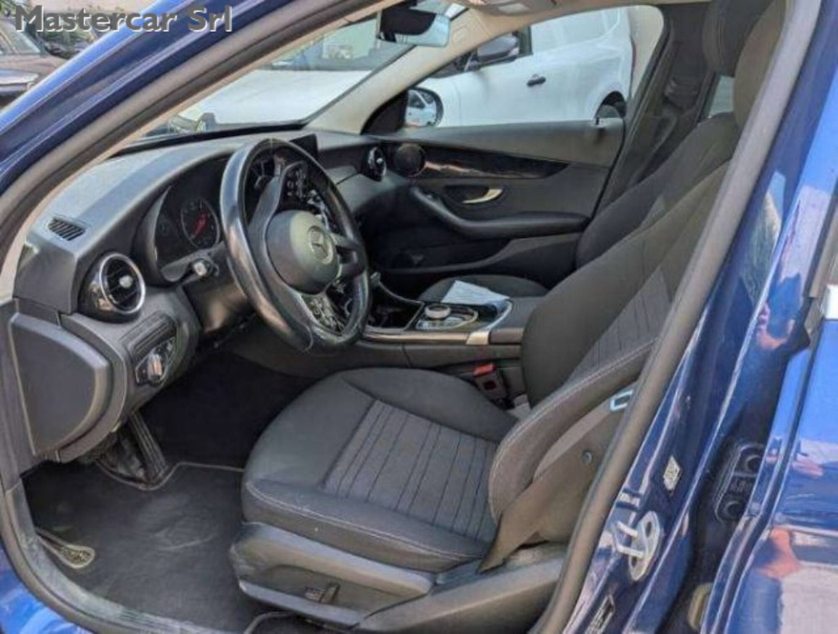 Mercedes-Benz Classe C Station Wagon 200 d Executive (9)
