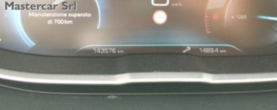 Peugeot 3008 BlueHDi 130 S&S Business (9)
