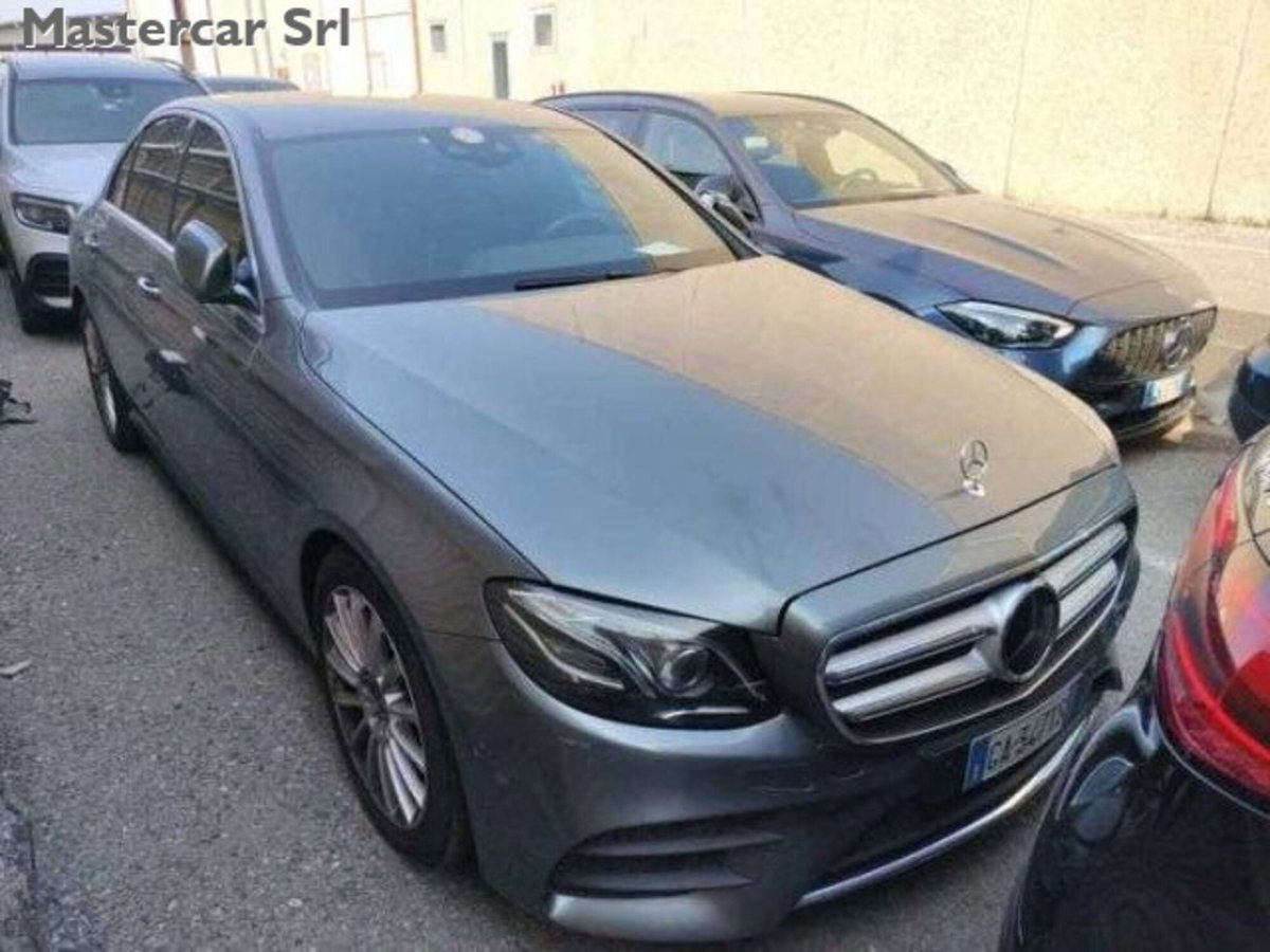 Mercedes-Benz Classe E 350 d Auto AMG Line (2)