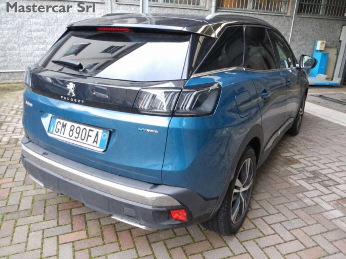Peugeot 3008 Hybrid 225 e-EAT8 GT Pack (4)
