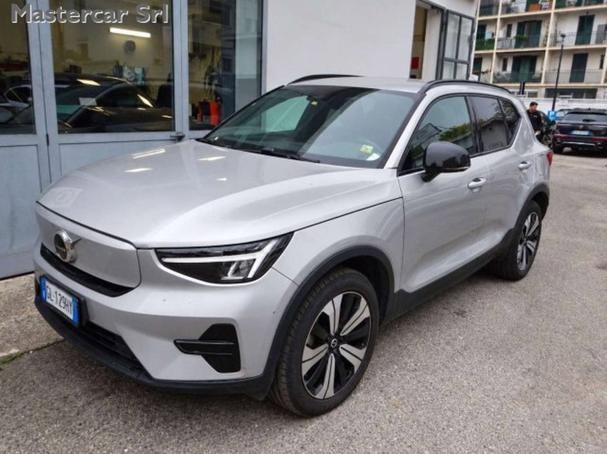 Volvo XC40 Recharge Pure Electric Single Motor FWD Plus (2)