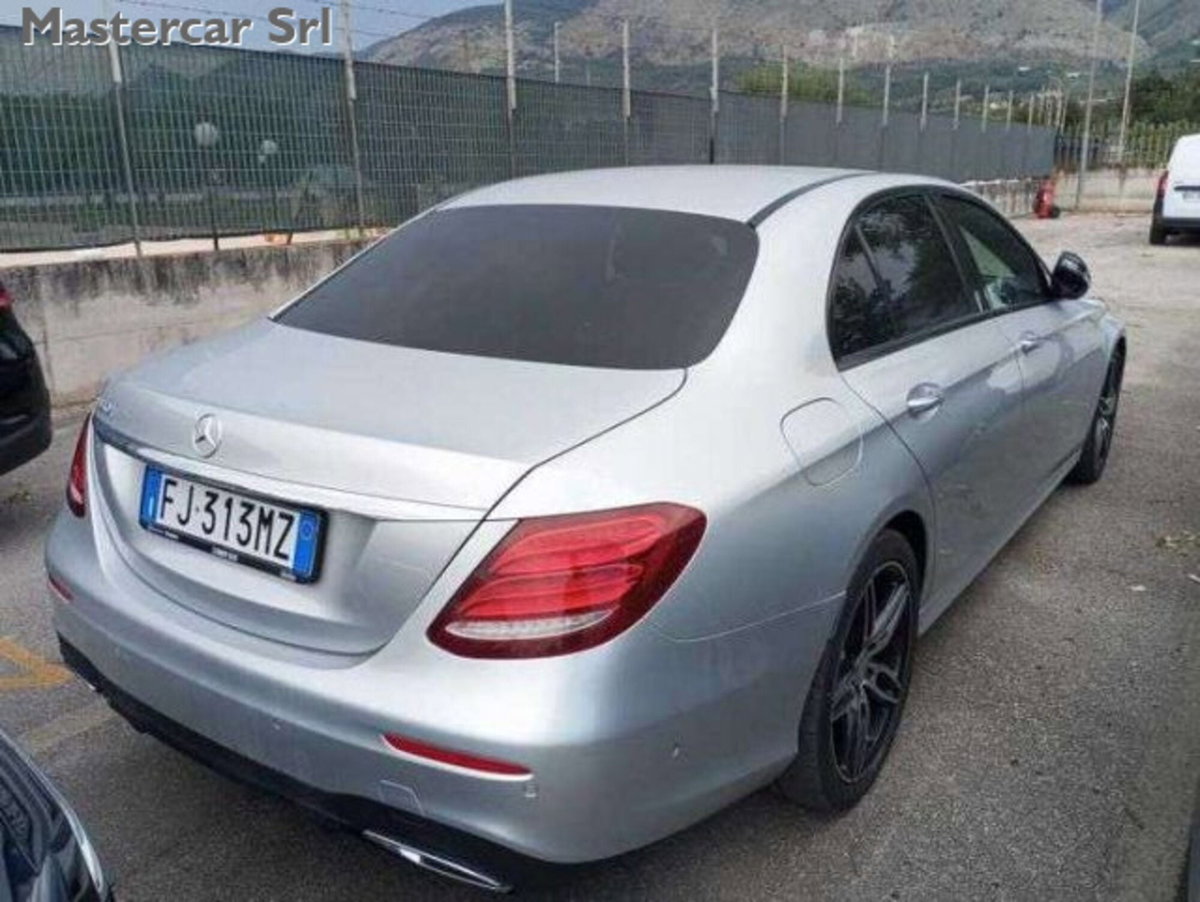 Mercedes-Benz Classe E 350 d Auto AMG Line (2)