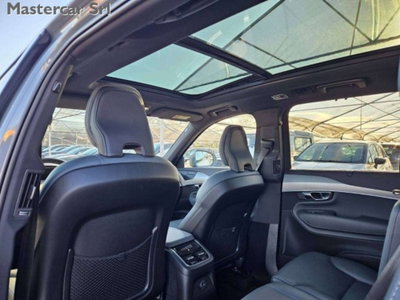 Volvo XC90 T6 AWD Geartronic Momentum (10)