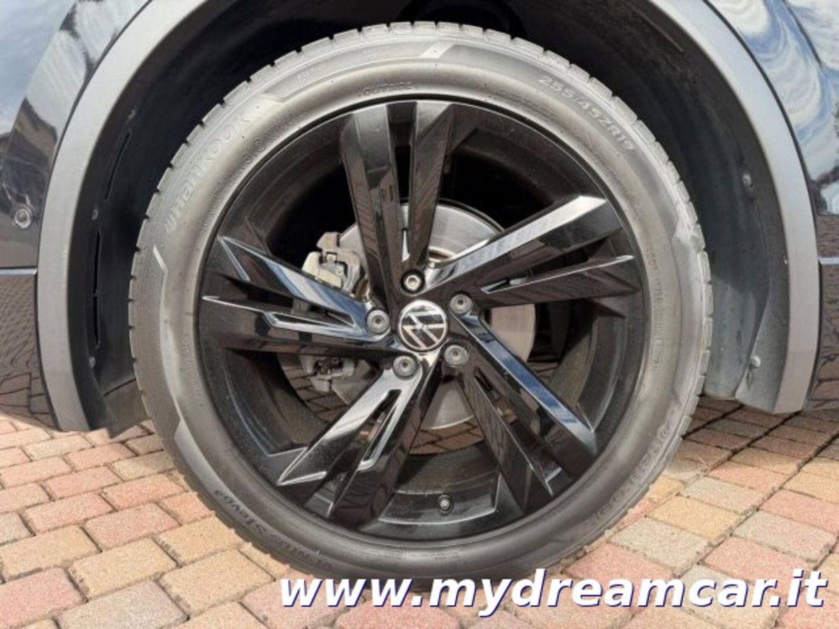 Volkswagen Tiguan Allspace 2.0 tdi R-Line 150cv dsg (12)