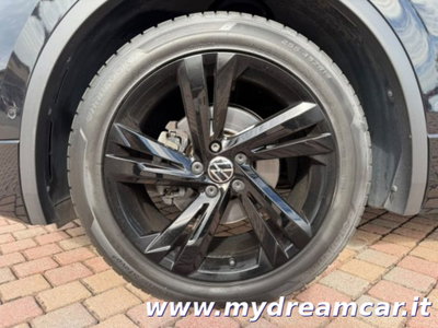 Volkswagen Tiguan Allspace 2.0 tdi R-Line 150cv dsg (12)