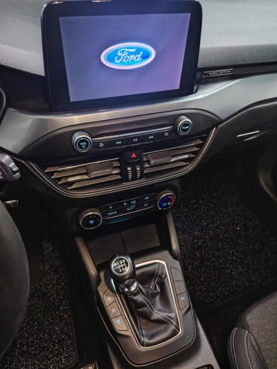 Ford Focus Station Wagon 1.5 EcoBlue 120 CV SW Active X (9)