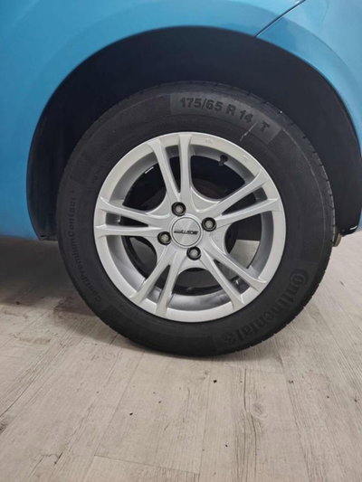 Ford Ka 1.2 8V 69CV (8)