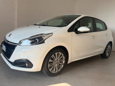 Peugeot 208 82 5 porte Allure (2)