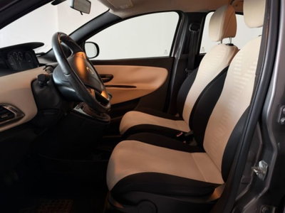 Lancia Ypsilon 1.2 69 CV 5 porte GPL Ecochic Elle (17)