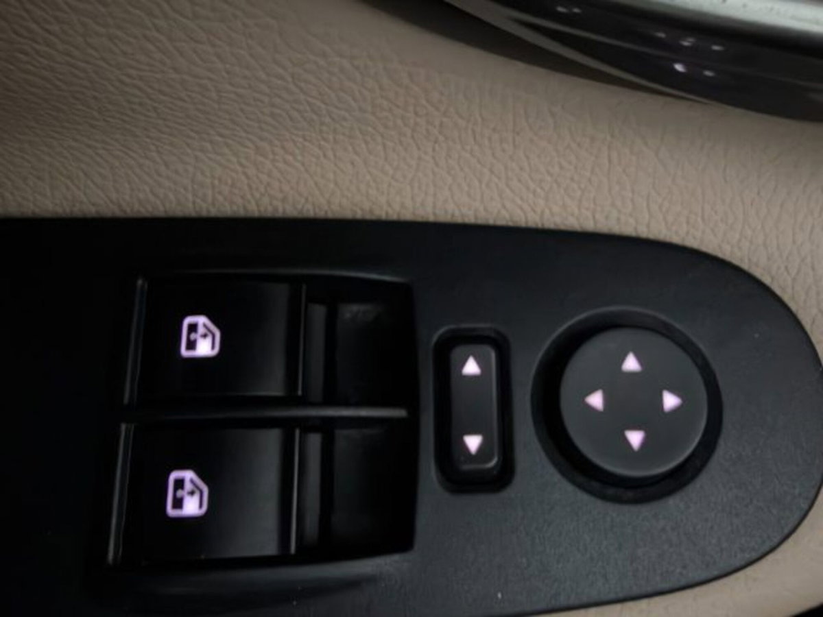 Lancia Ypsilon 1.2 69 CV 5 porte GPL Ecochic Elle (20)