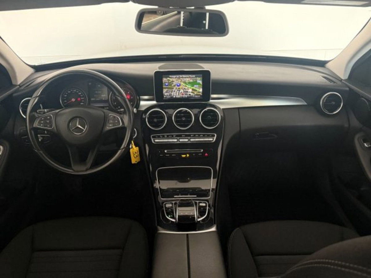 Mercedes-Benz Classe C Station Wagon 200 d Auto Premium Plus (9)