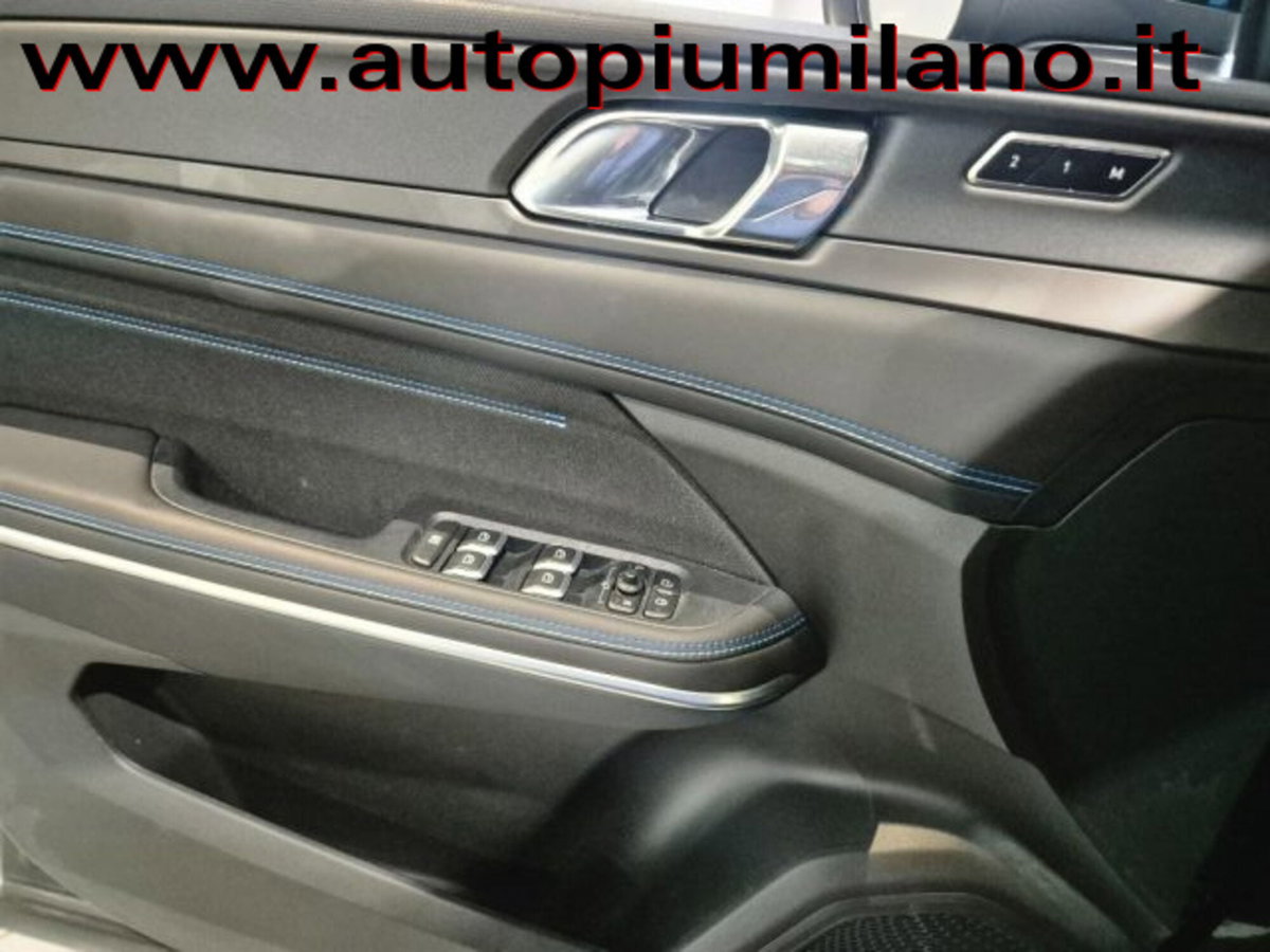 Lynk & Co 01 01 1.5 td phev (17)