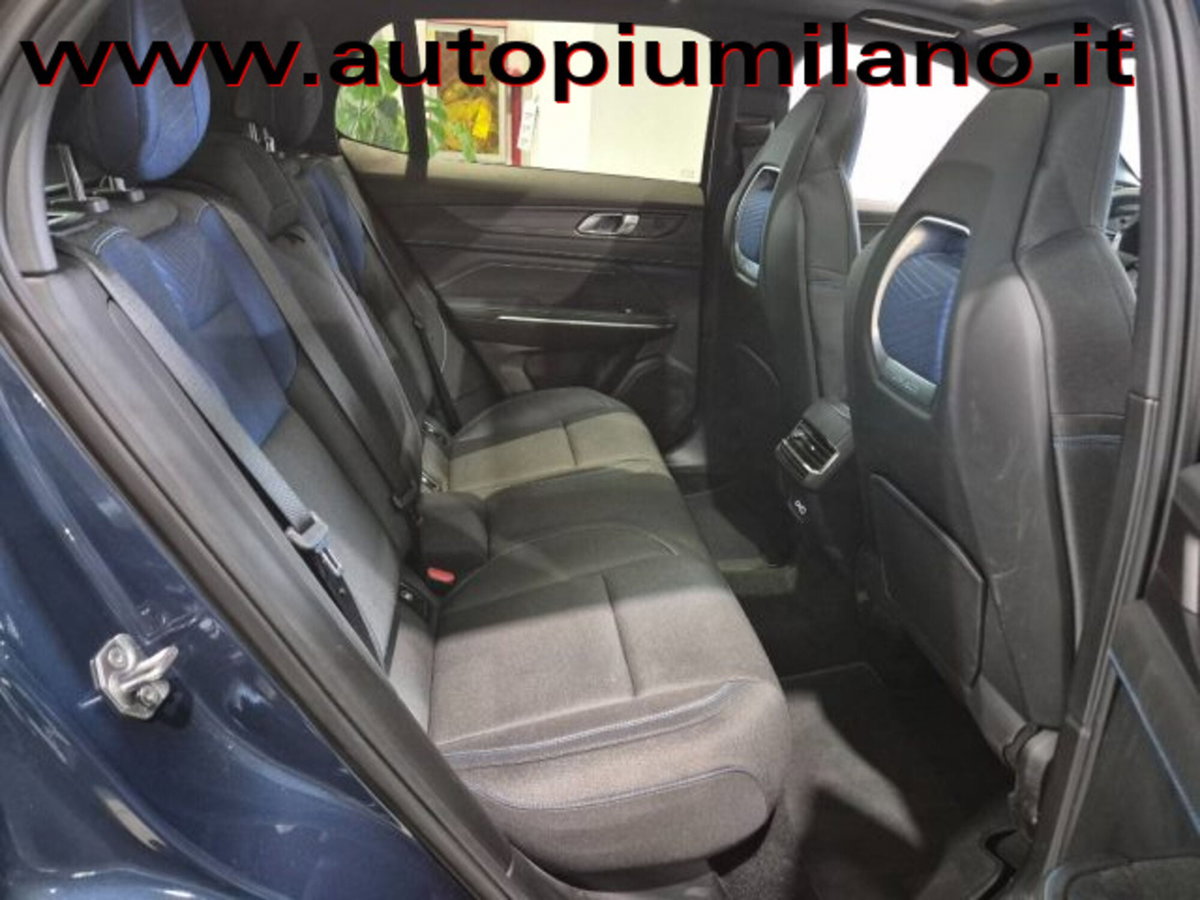 Lynk & Co 01 01 1.5 td phev (6)