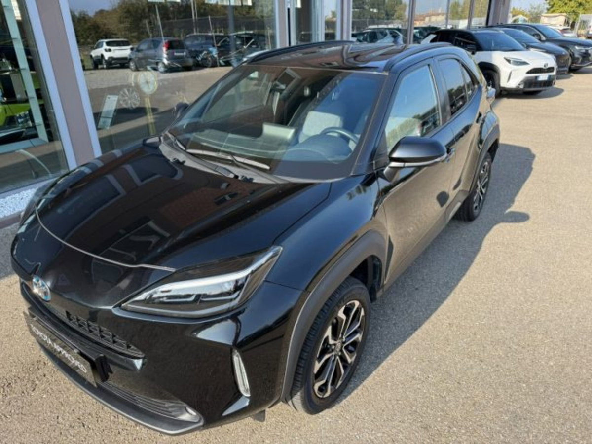 Toyota Yaris Cross 1.5 Hybrid 5p. E-CVT Trend (3)