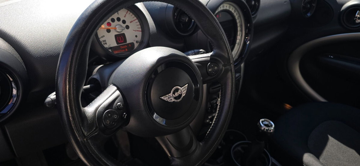 MINI Mini Countryman 1.6 Cooper D Countryman (10)