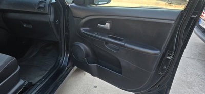 Kia Venga 1.4 EcoGPL Active (11)