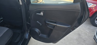Kia Venga 1.4 EcoGPL Active (17)