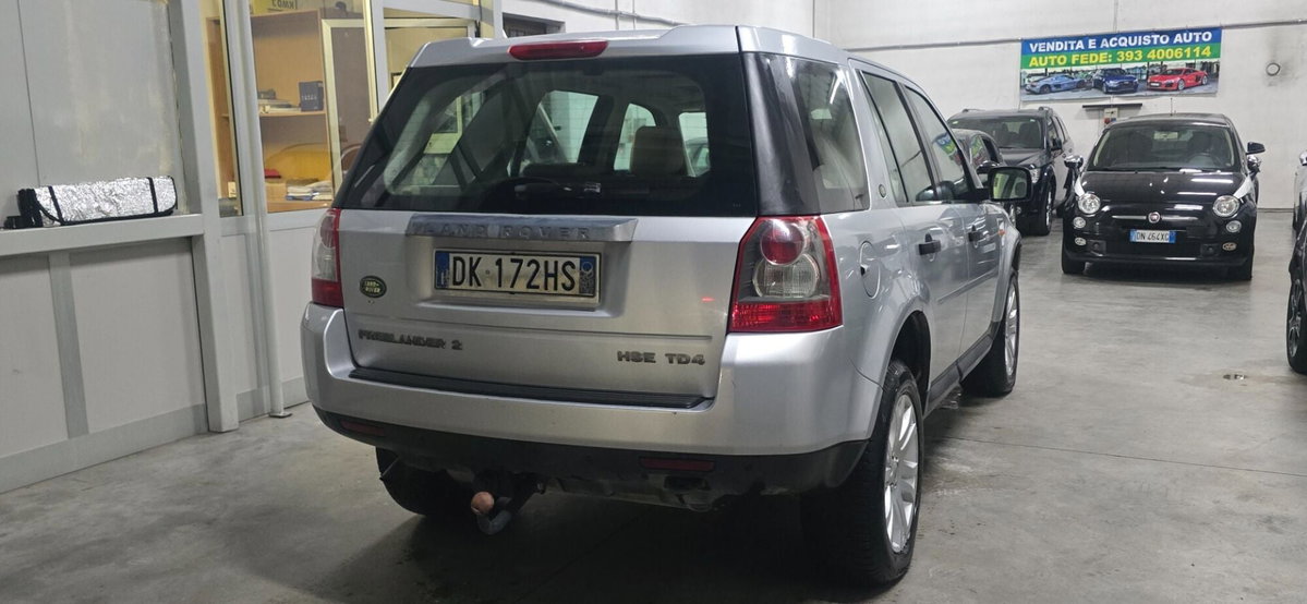 Land Rover Freelander 2.2 TD4 S.W. HSE (6)