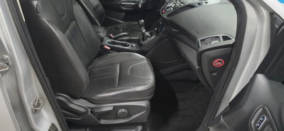 Ford Kuga 2.0 TDCI 140 CV 4WD Plus (18)