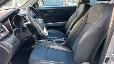 Ssangyong Tivoli 1.6d 2WD Go (14)