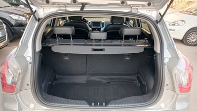 Ssangyong Tivoli 1.6d 2WD Go (17)