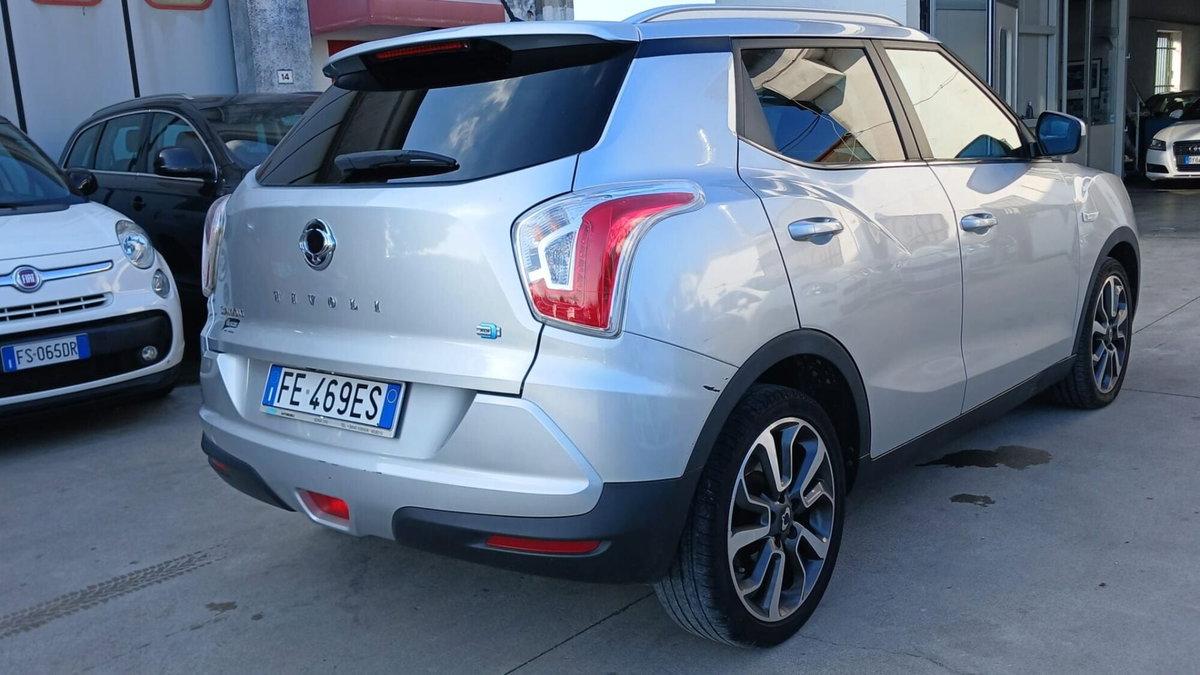 Ssangyong Tivoli 1.6d 2WD Go (4)