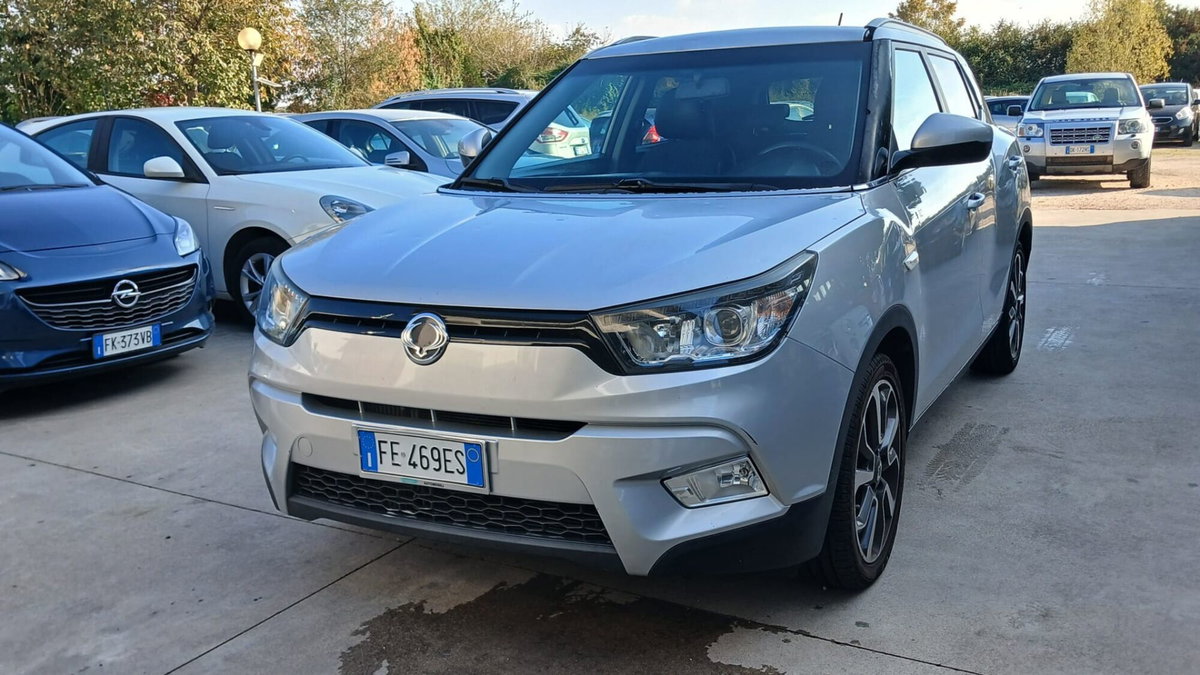Ssangyong Tivoli 1.6d 2WD Go (6)