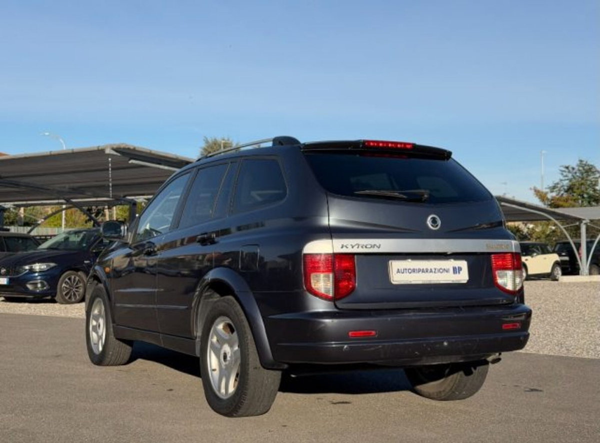 Ssangyong Kyron 2.0 XDi Premium (6)