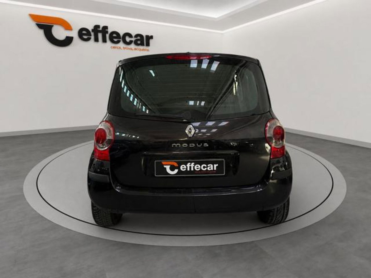 Renault Modus 1.5 dCi 70CV Luxe (5)
