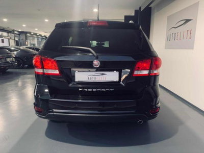 Fiat Freemont 2.0 Multijet 140 CV Lounge (6)